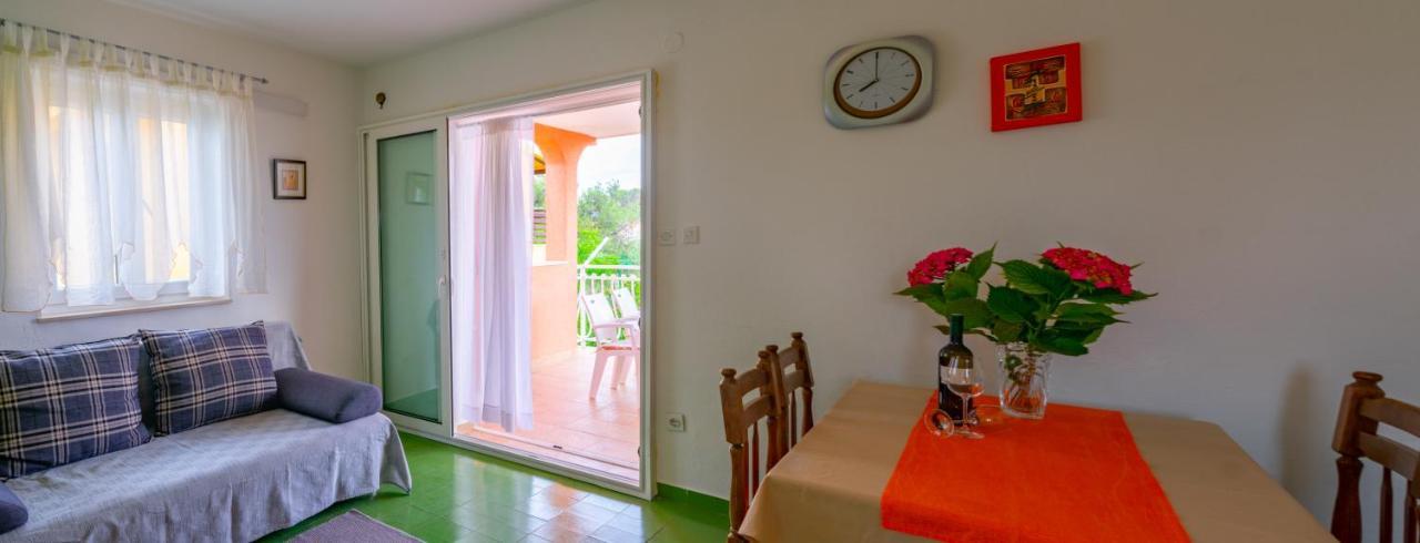 Apartment Tony - 2Bdr Beachfront 亚德里亚 外观 照片